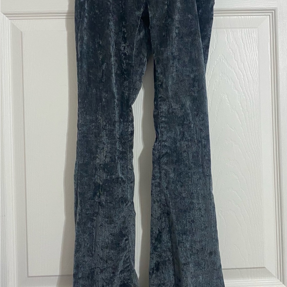 Velvet Flare Jeans - Dark Gray